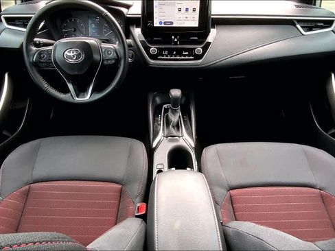 Used 2025 Toyota Corolla SE FWD image 19