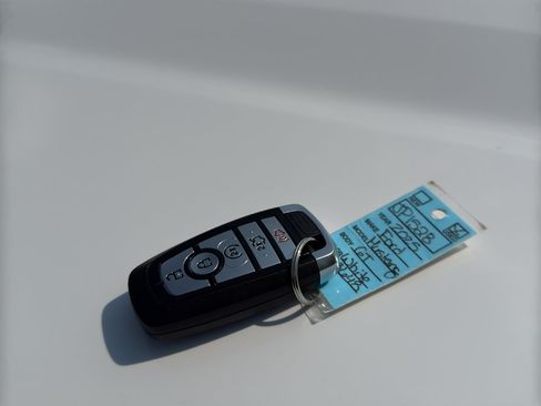 Used 2025 Ford Mustang GT Premium RWD image 14