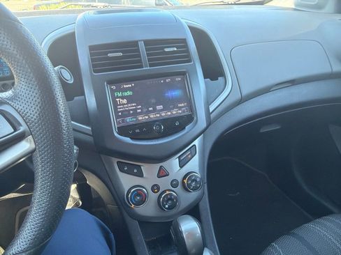 Used 2015 Chevrolet Sonic LT FWD image 2