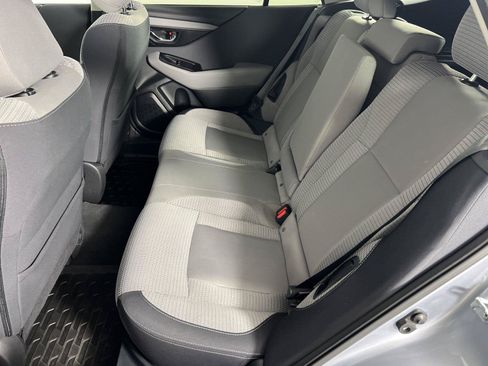 Used 2024 Subaru Outback Premium AWD/4WD image 19