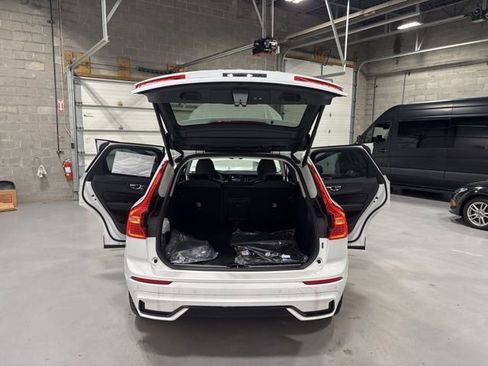 Used 2025 Volvo XC60 T8 Plus w/ Climate Package image 29