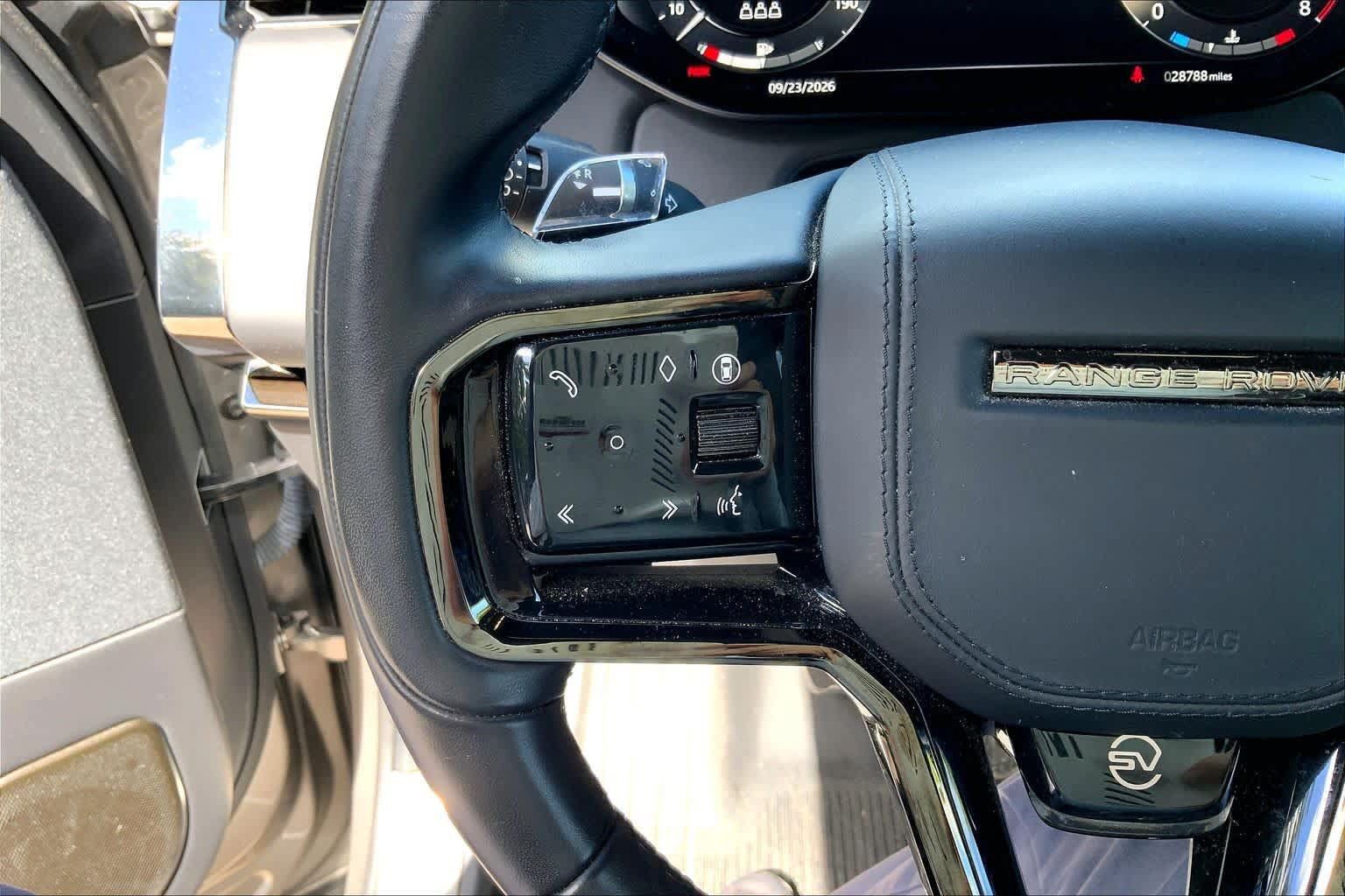 Used 2024 Land Rover Range Rover Sport AWD/4WD image 23