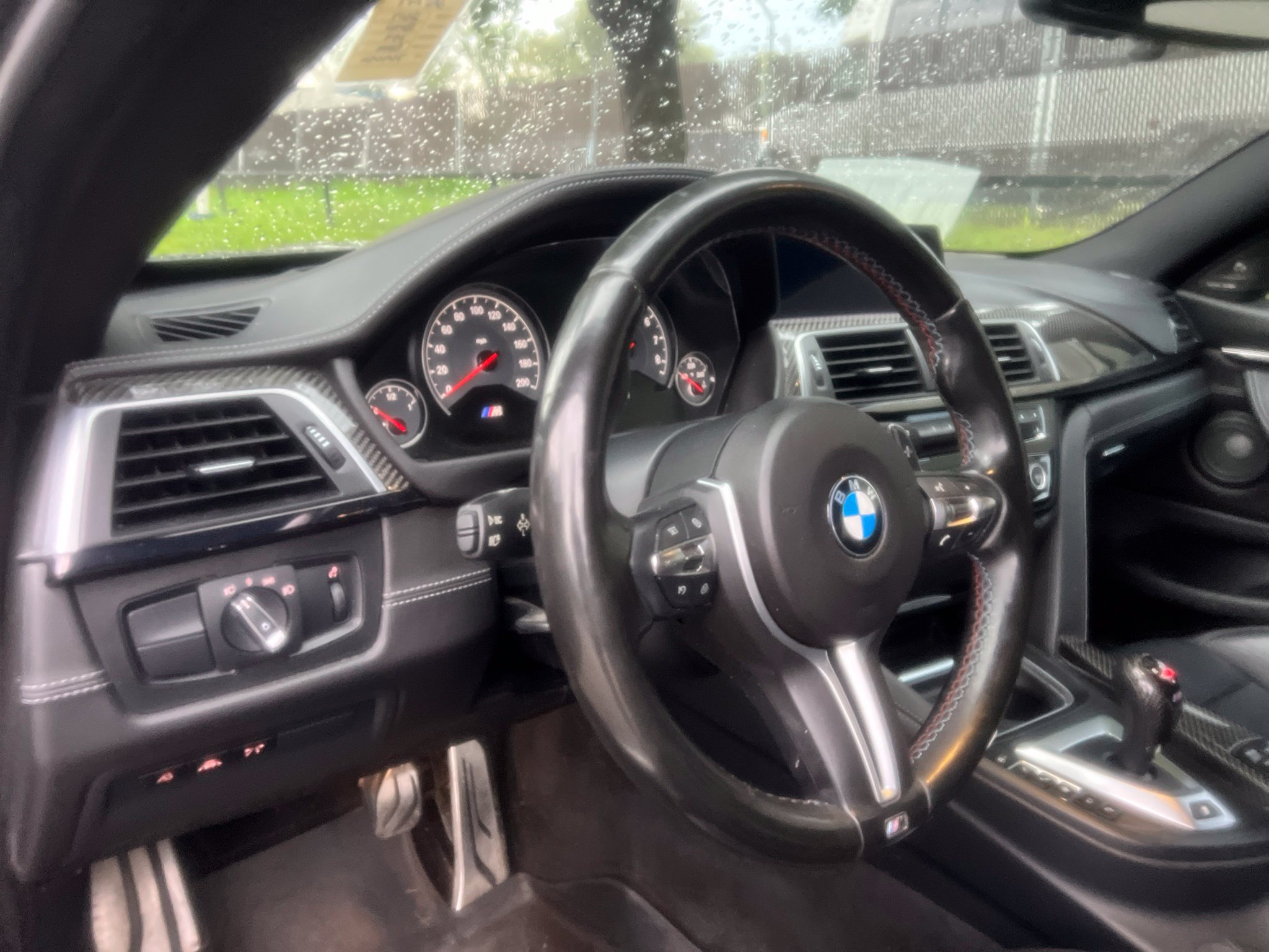 Used 2017 BMW M4 Coupe RWD image 11