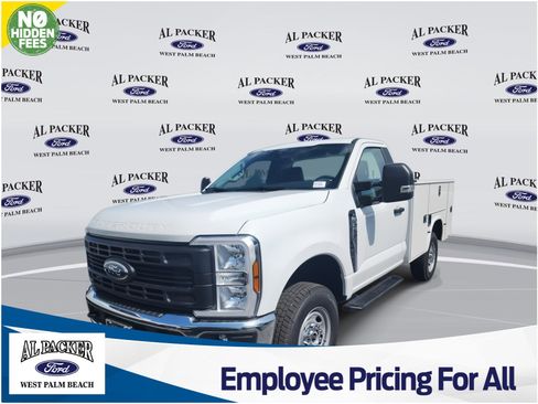 New 2025 Ford F250 XL w/ XL Chrome Package AWD/4WD image 1