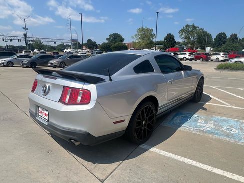 Used 2011 Ford Mustang Coupe w/ 101A Rapid Spec Order Code RWD image 6