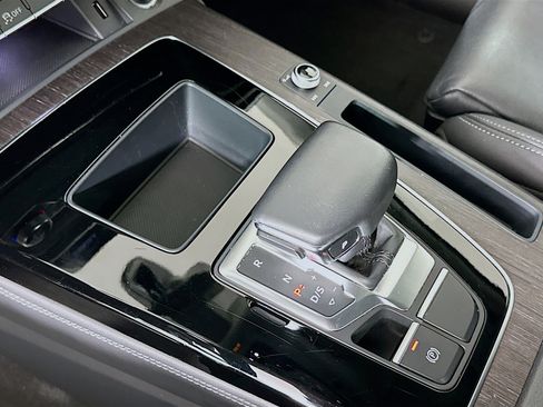 Used 2024 Audi Q5 2.0T Premium Plus image 24