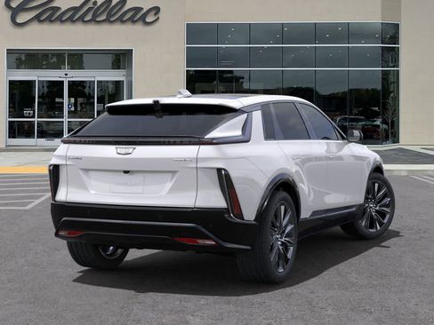 New 2025 Cadillac Lyriq Sport image 4