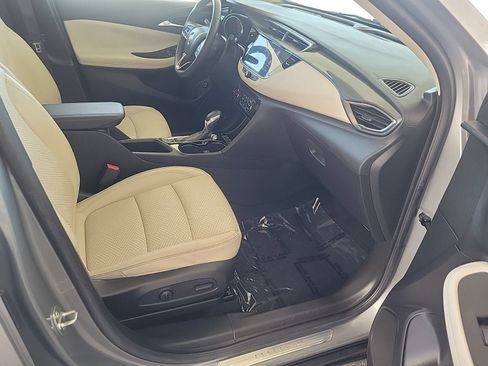 Used 2023 Buick Encore GX Essence w/ Experience Buick Package FWD image 12