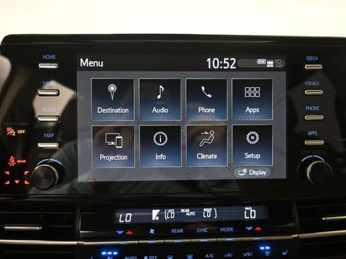 Used 2021 Toyota Sienna Limited w/ Protection Package (TMS) FWD image 16