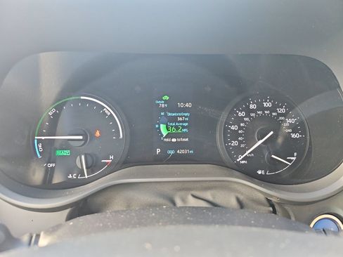 Used 2021 Toyota Sienna XLE FWD image 26