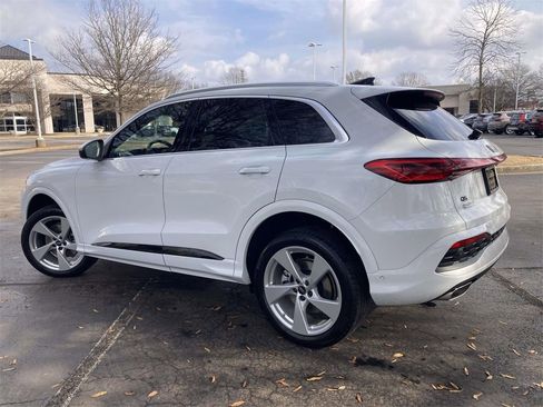 Used 2025 Audi Q5 Premium Plus image 4