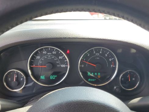 Used 2014 Jeep Wrangler Unlimited Sport w/ Quick Order Package 24S image 18