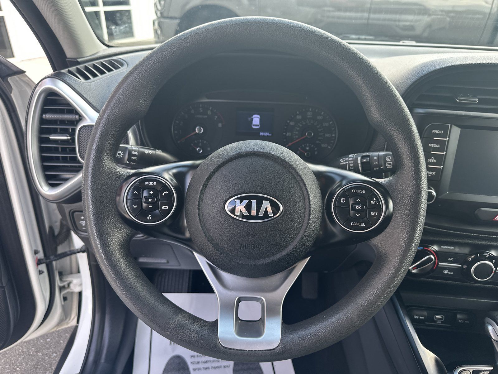 Used 2021 Kia Soul LX FWD image 11