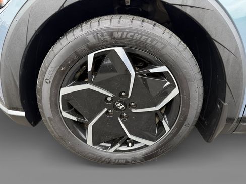 Used 2024 Hyundai Ioniq 5 SEL image 9