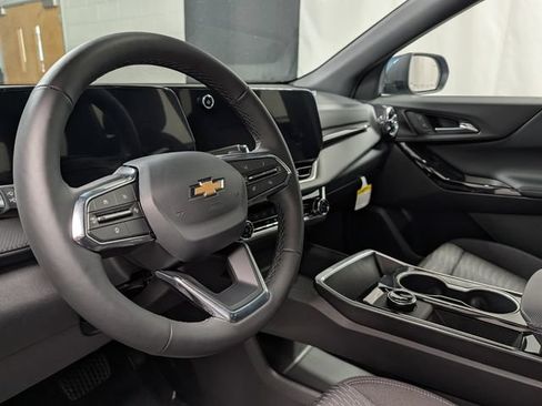 New 2027 Chevrolet Equinox LT FWD image 16