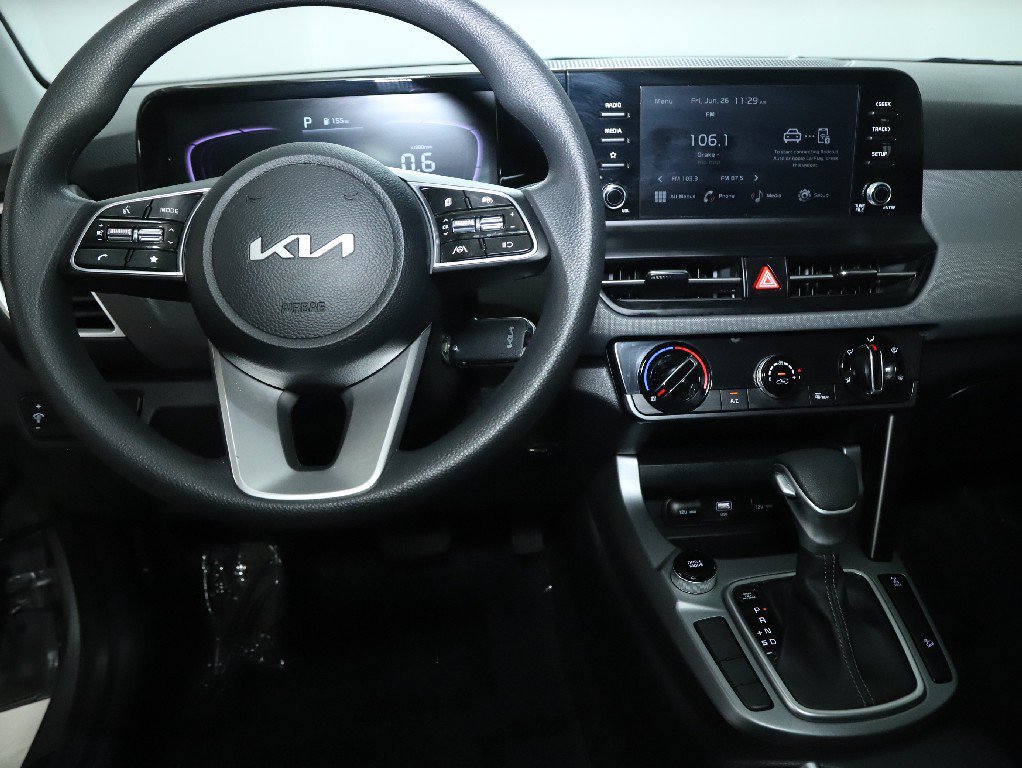 Used 2024 Kia Seltos LX AWD/4WD image 28