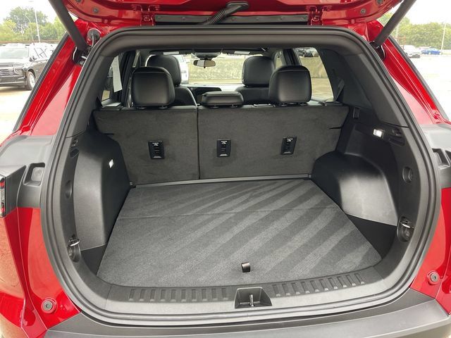 Used 2025 Chevrolet Equinox ACTIV w/ Convenience Package III FWD image 23