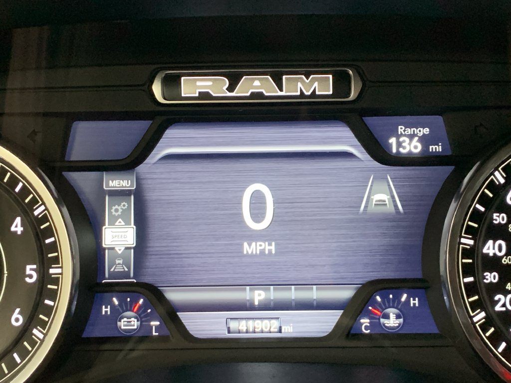 Used 2025 RAM 1500 Big Horn AWD/4WD image 30