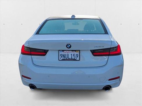 Certified 2024 BMW 330i Sedan w/ Convenience Package image 7