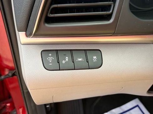 Used 2019 Hyundai Elantra SEL FWD image 20