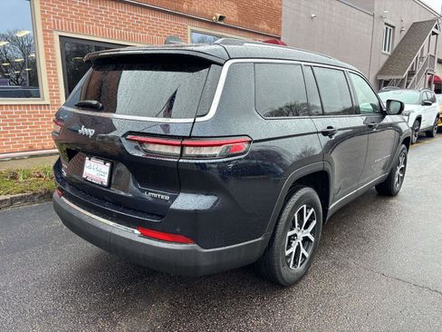 Used 2023 Jeep Grand Cherokee L Limited image 27