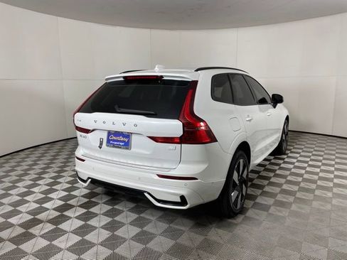 Certified 2024 Volvo XC60 T8 Plus w/ Protection Package Premier image 9