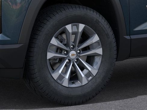 New 2026 Chevrolet Equinox LT w/ Safety and Technology Package FWD image 9