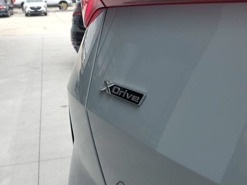 Used 2025 BMW X3 xDrive30i AWD/4WD image 16