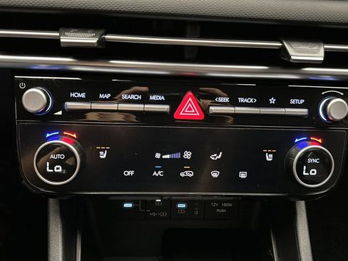 Certified 2025 Hyundai Tucson SEL AWD/4WD image 27