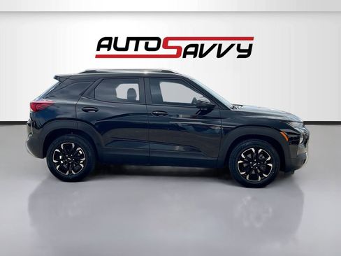 Used 2021 Chevrolet TrailBlazer LT w/ Convenience Package FWD image 8