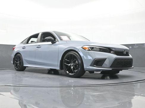 Used 2023 Honda Civic Sport image 58