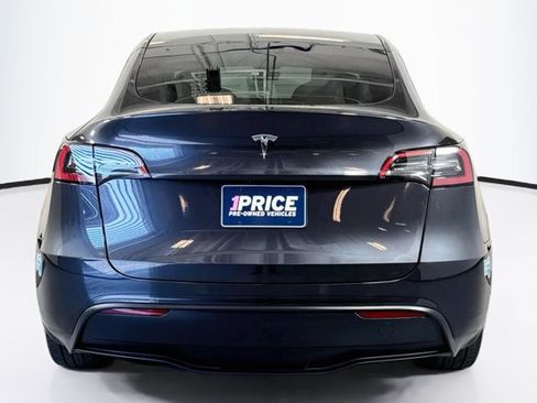 Used 2025 Tesla Model Y Long Range RWD image 6