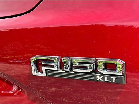 Used 2019 Ford F150 XLT w/ Equipment Group 302A Luxury AWD/4WD image 29