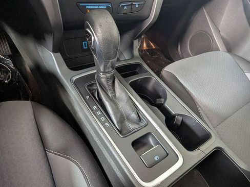Used 2018 Ford Escape SE w/ SE Sync 3 Package AWD/4WD image 24