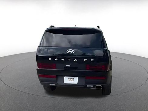 Used 2025 Hyundai Santa Fe SEL FWD image 11