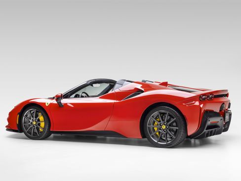 Certified 2025 Ferrari SF90 Spider AWD/4WD image 8