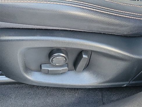 Used 2017 Jaguar F-PACE Prestige image 27