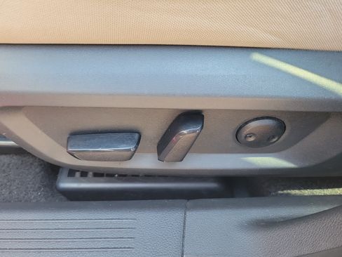 Certified 2023 Nissan Rogue SV FWD image 13