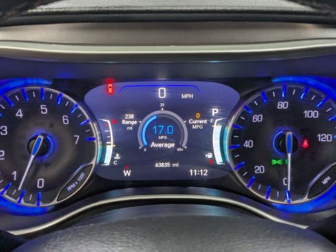 Certified 2024 Chrysler Pacifica Touring-L FWD image 14