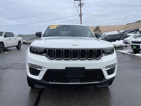 Certified 2023 Jeep Grand Cherokee Limited w/ Luxury Tech Group II image 5