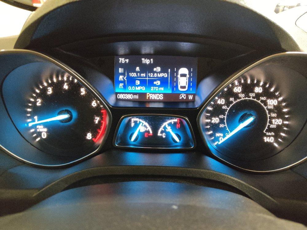 Used 2018 Ford Escape Titanium w/ Ford Safe & Smart Package FWD image 23