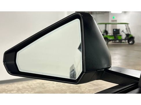 Used 2024 Tesla Cybertruck AWD Crew Cab image 35