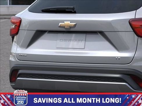 New 2026 Chevrolet Trax LT w/ Driver Confidence Package FWD image 14