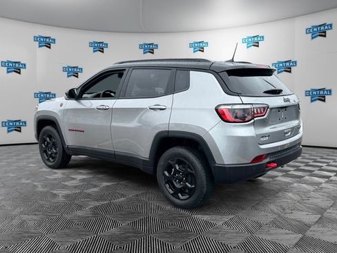 Used 2023 Jeep Compass Trailhawk w/ Sun and Sound Group AWD/4WD image 4