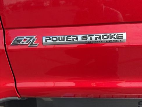 Certified 2021 Ford F350 Lariat w/ Chrome Package image 10