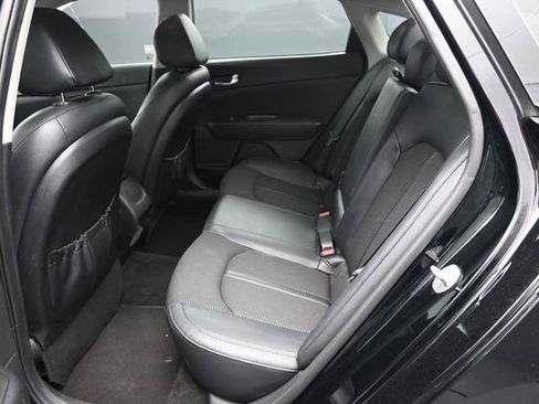 Used 2018 Kia Optima S FWD image 13