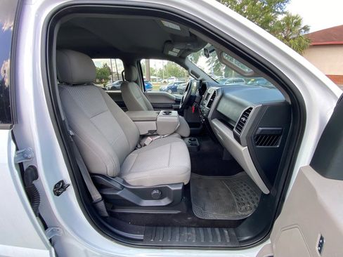 Used 2018 Ford F150 XLT image 38