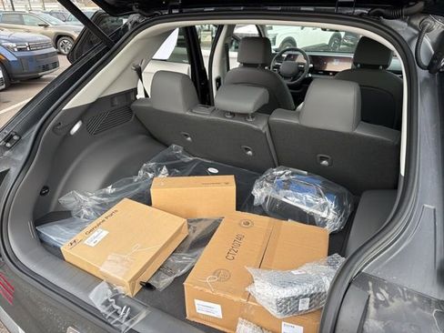 New 2026 Hyundai Ioniq 5 SEL image 12