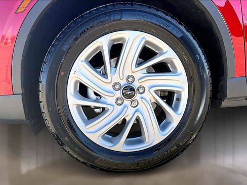 Used 2025 Lincoln Corsair FWD image 8