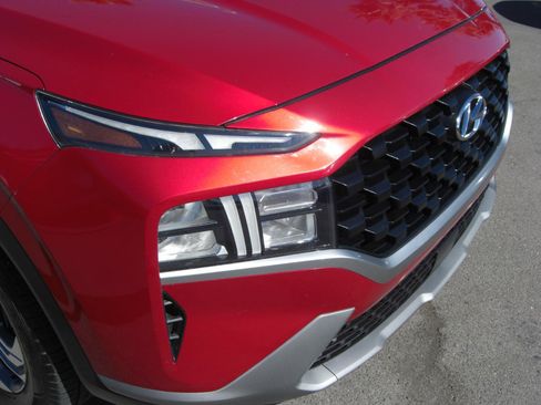Used 2021 Hyundai Santa Fe SE AWD/4WD image 18